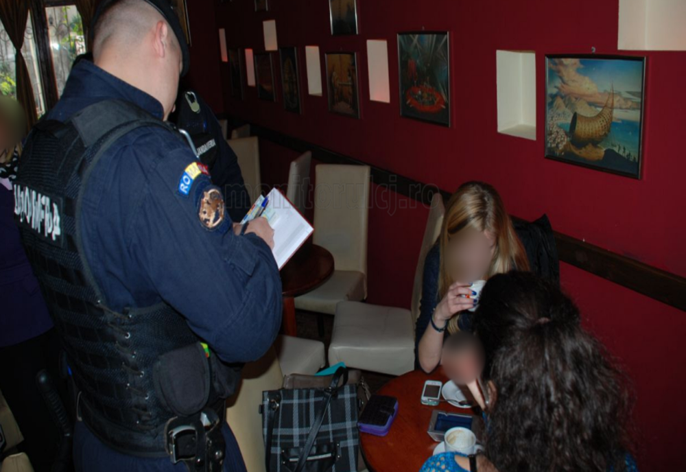 Se redeschid, în anumite condiții, cafenelele, restaurantele, sălile de Cinema și jocuri