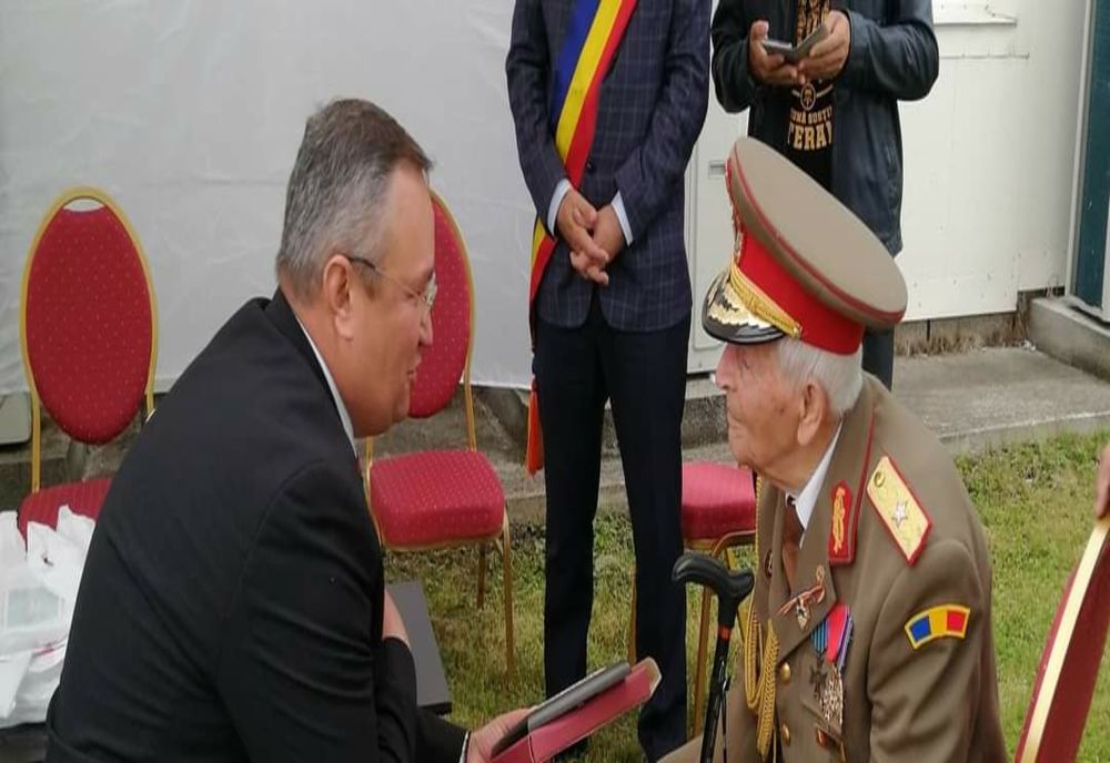Ministrului Apărării Naționale prezent la aniversarea celui mai longeviv senior al Mioveniului