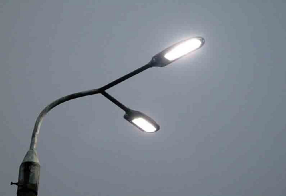 Mai multe zone din Argeș vor fi afectate. Furnizarea energiei electrice, întreruptă