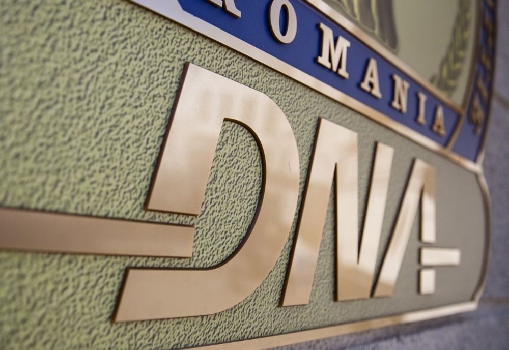 Preşedintele PNL Argeş, şeful organizaţiei municipale Pitești, vicepreşedintele organizaţiei judeţene a liberalilor şi comisarul OPC Argeş, Ovidiu Chiru, urmăriţi penal