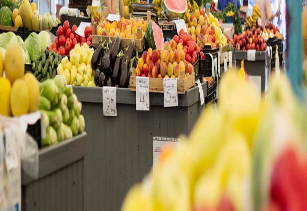 Luni piețele din Pitești vor fi deschise doar câteva ore. Care este motivul