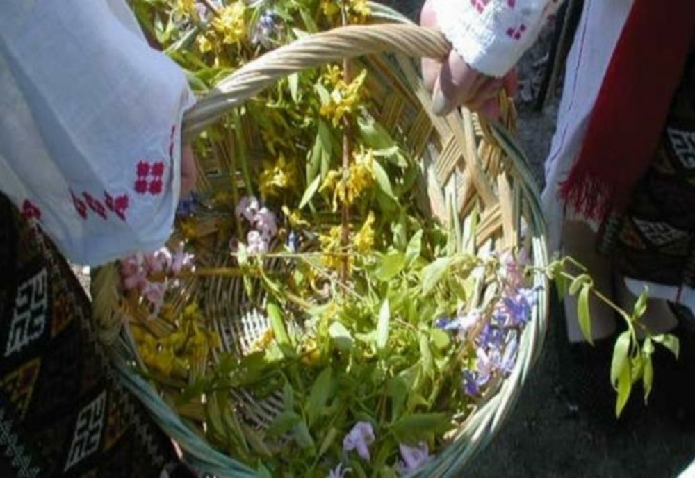 Procesiuni de Florii în Râmnicu Vâlcea şi Drăgăşani