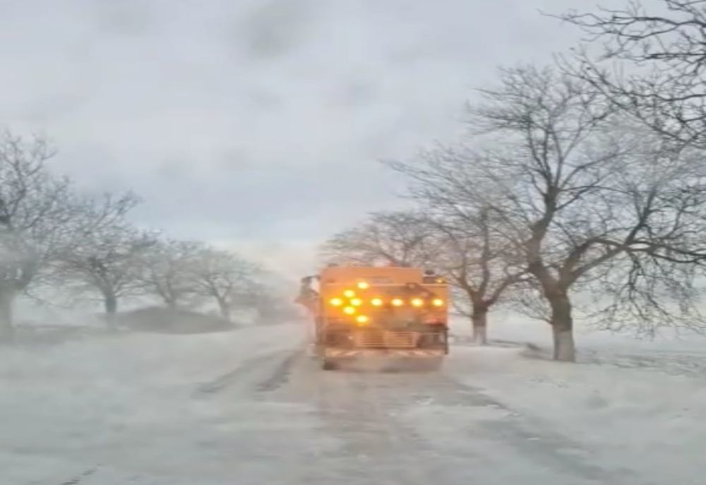 Salvatorii vâlceni vor ajunge în zona afectată de avalanșă