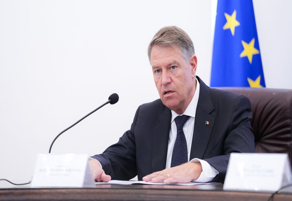Iohannis a promulgat legea anti-păcănele. Principalele modificări aduse de actul normativ