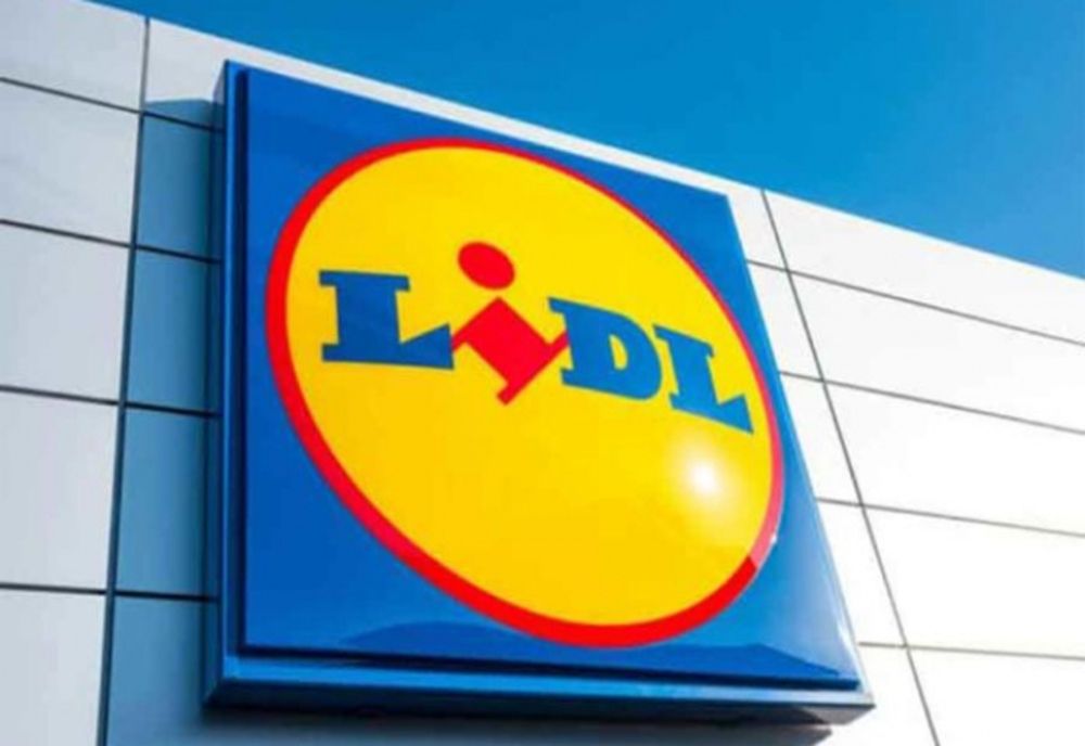 ALERTĂ ALIMENTARĂ. Lidl retrage de la vânzare biscuiți care pot conține bucăți de METAL
