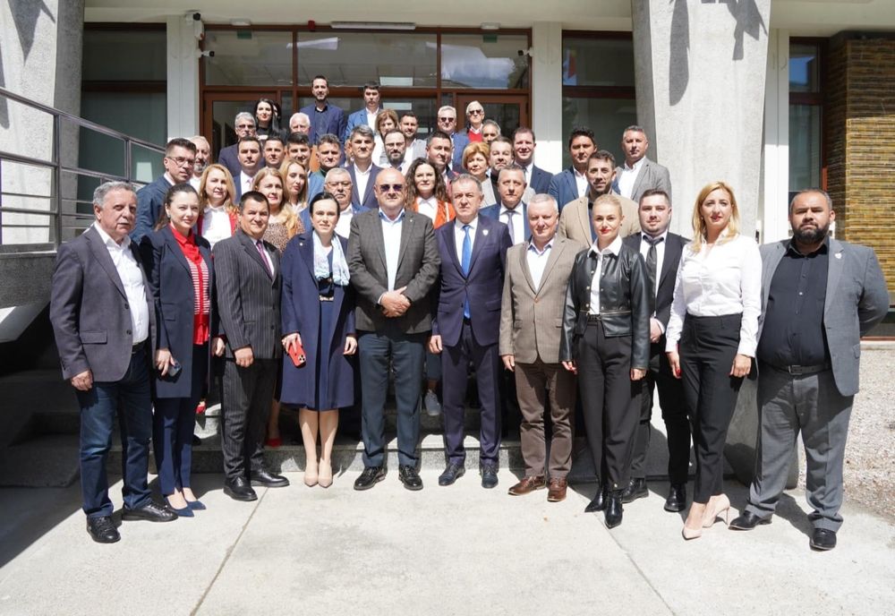 Ion Mînzînă și-a depus candidatura pentru un nou mandat de președinte al Consiliului Județean Argeș