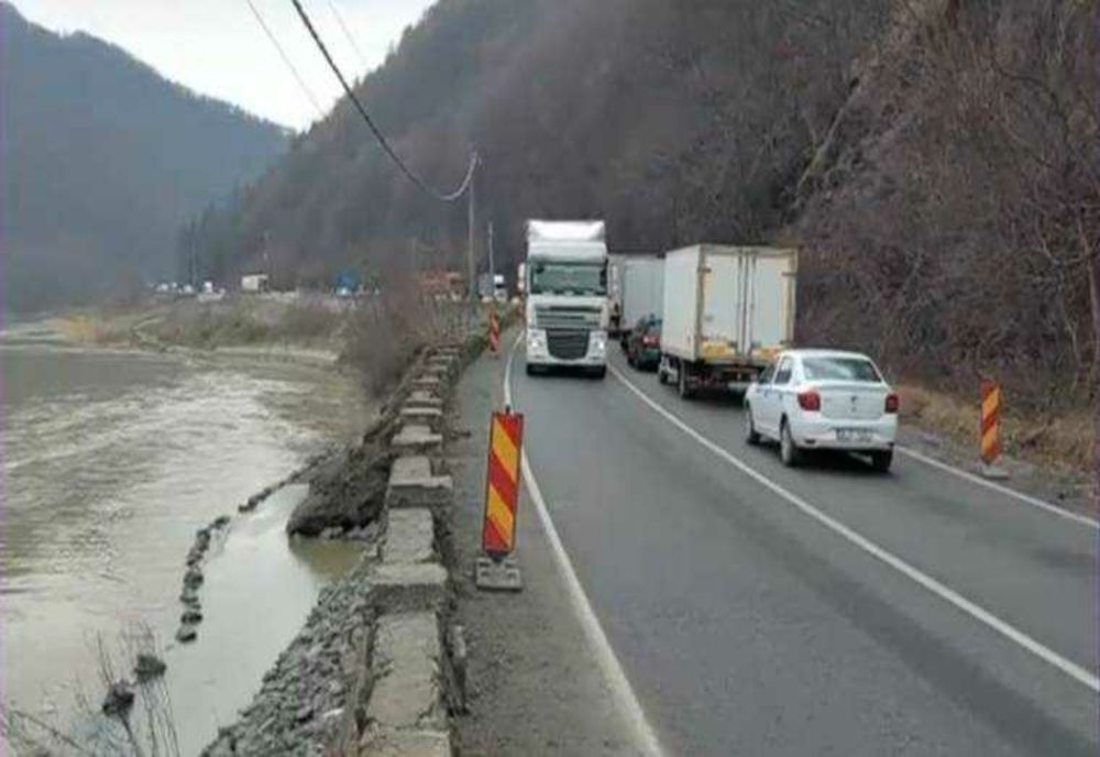 MINISTRUL TRANSPORTURILOR, SORIN GRINDEANU, ANUNȚĂ REDAREA CIRCULAȚIEI PE VALEA OLTULUI PE 9 AUGUST