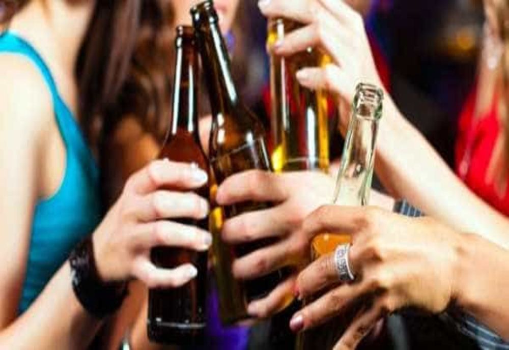 LEGEA CARE OBLIGĂ VÂNZĂTORII SĂ SOLICITE BULETINELE MINORILOR