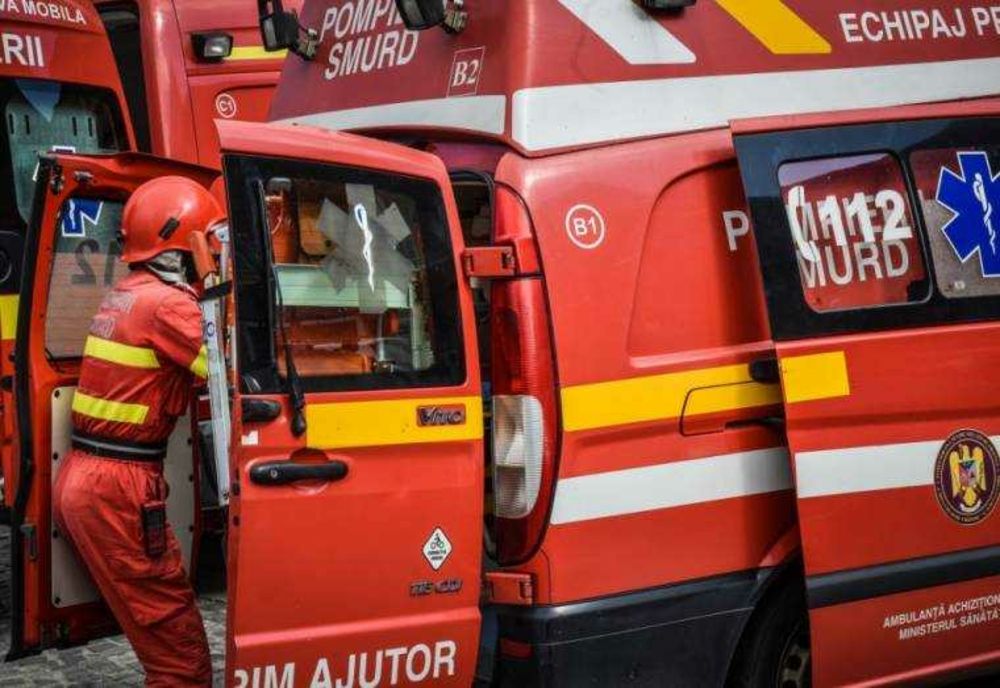 INCENDIU PE AUTOSTRADA A1: MAȘINĂ CUPRINSĂ DE FLĂCĂRI LA KM 104
