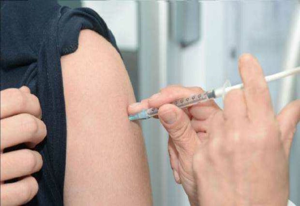 MEDICII RECOMANDĂ VACCINAREA ANTIGRIPALĂ LA ÎNCEPUTUL LUNII OCTOMBRIE