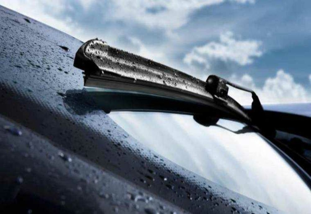 ATENȚIE ȘOFERI! IMPORTANȚA ȘTERGĂTOARELOR AUTO PENTRU SIGURANȚA LA VOLAN