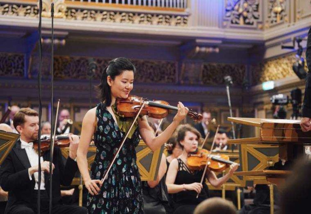 MAYUMI KANAGAWA DIN STATELE UNITE A CÂȘTIGAT CONCURSUL INTERNȚIONAL GEORGE ENESCU 2024, SECȚIUNEA VIOARĂ
