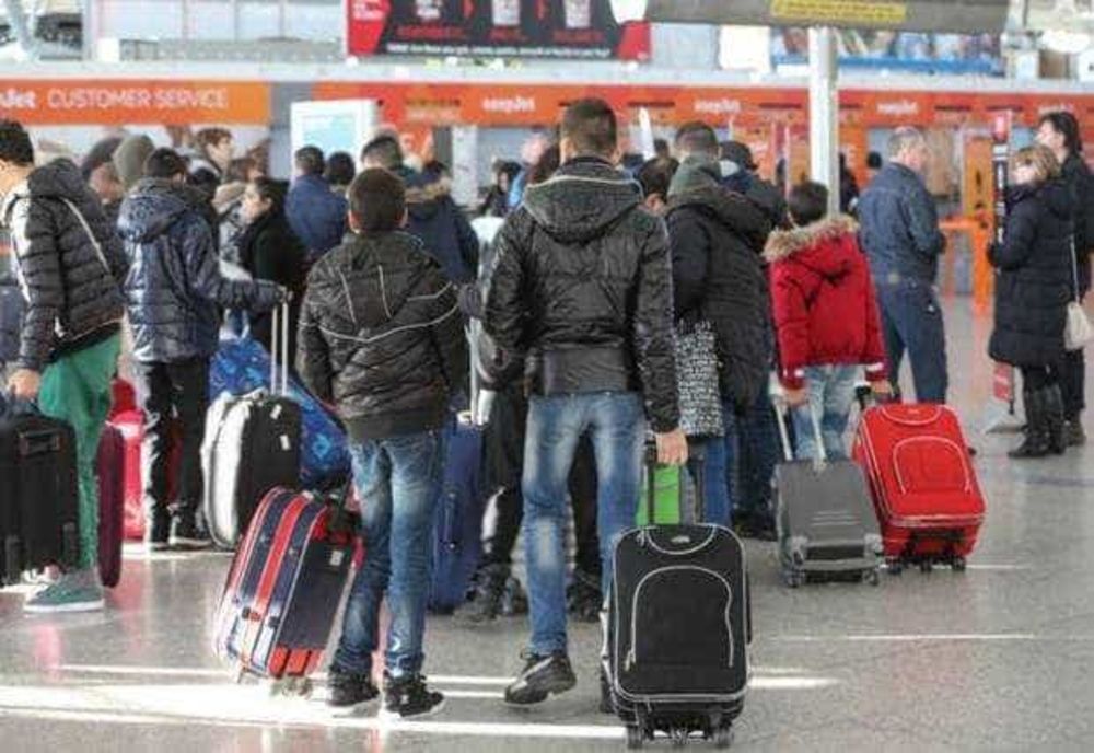 PROIECT DE LEGE PNL PENTRU CONECTAREA ROMÂNILOR DIN DIASPORA CU ŢARA: FACILITĂŢI ŞI INVESTIŢII DE 2 MILIARDE DE EURO