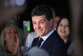 NICUȘOR DAN APROBĂ DIN NOU MARȘUL LGBT – SFIDARE LA ADRESA VALORILOR TRADIȚIONALE