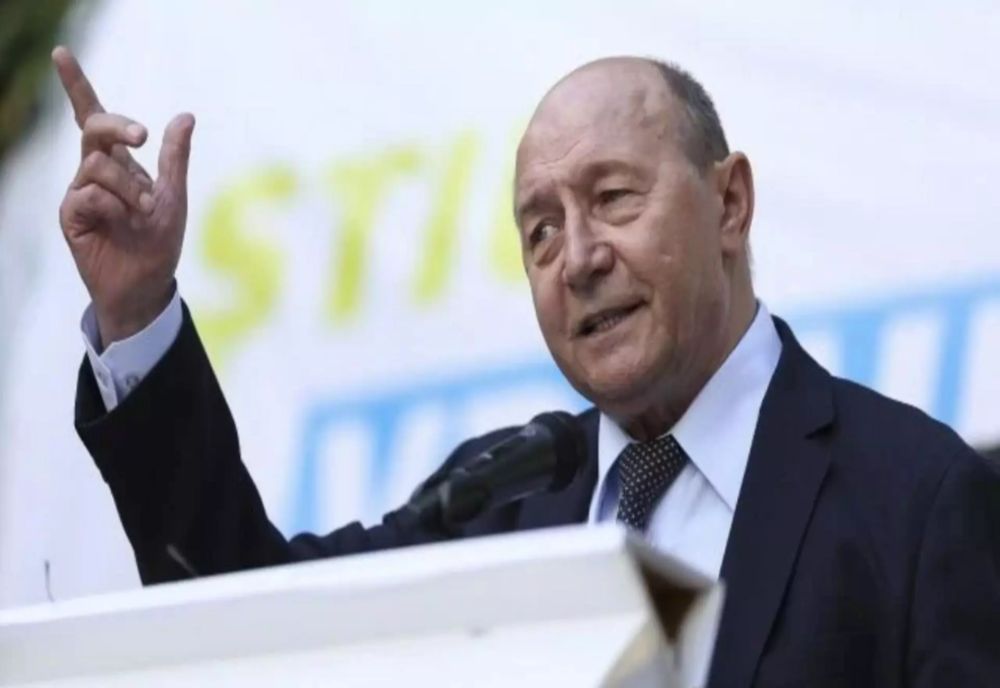 TRAIAN BĂSESCU RUPE TĂCEREA ÎN EXCLUSIVITATE, LA REALITATEA PLUS. CE MĂSURI CERE FOSTUL ȘEF AL STATULUI SĂ EVITĂM O CRIZĂ TOTALĂ