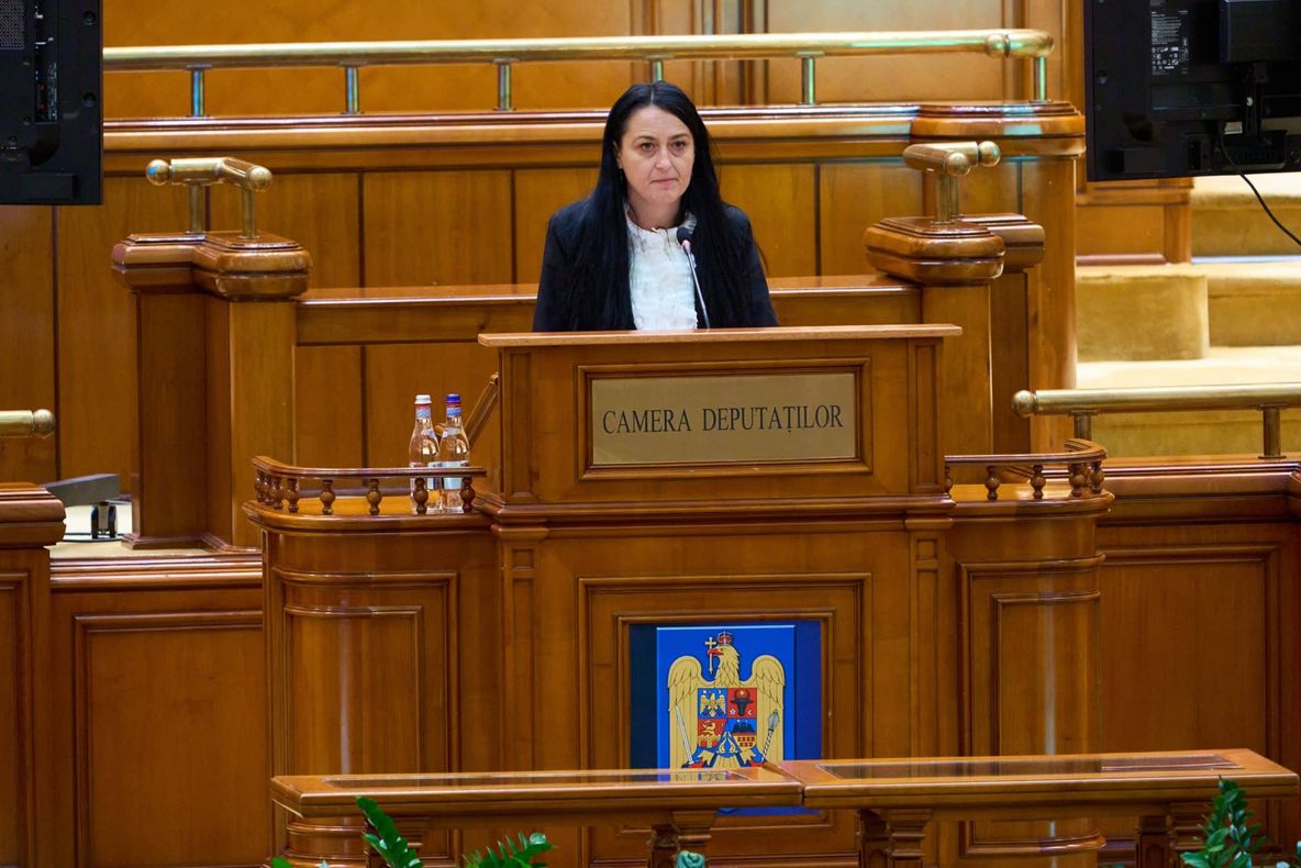 CRISTINA BUTURĂ (DEPUTAT AUR): „INTERESELE PRIVATE NU POT CONDUCE SPITALELE PUBLICE. NICI PRIN INTERPUȘI!”