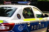 Crimă infiorătoare în centrul orașului Piatra Neamț. Un polițist a murit în mijlocul străzii, după ce a fost înjunghiat. Agresorul ar fi propriul său fiu - VIDEO