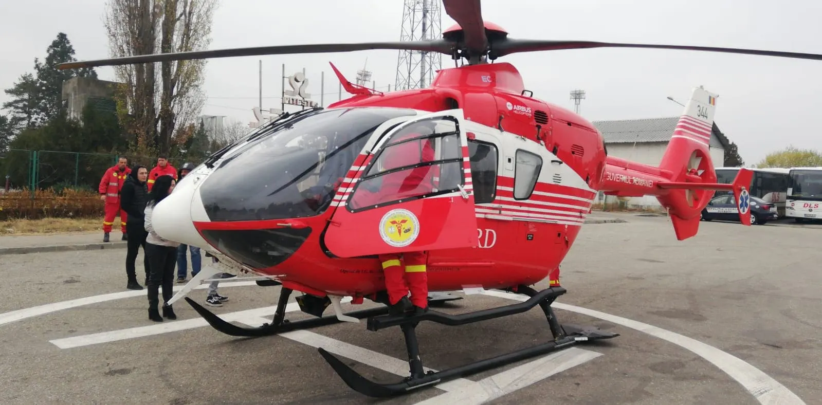 Asistenta medicala arsa a fost dusa cu elicopterul la Timisoara