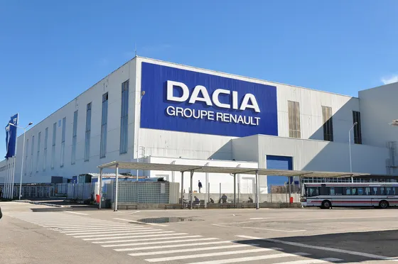 ILUSTRATIE - UZINA - DACIA