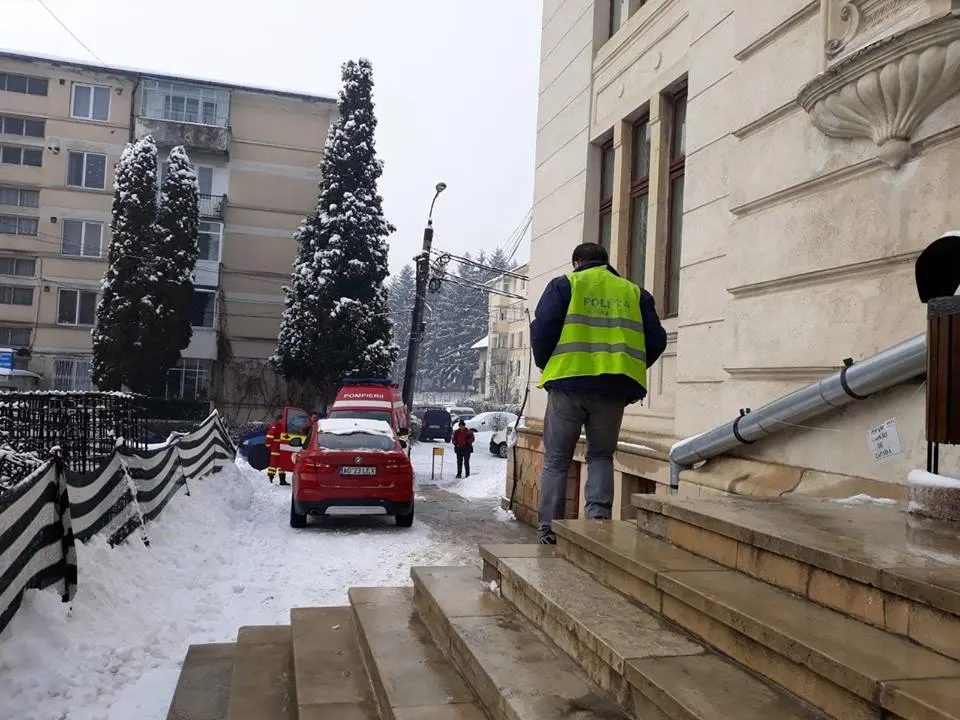 Femeia a murit in Judecatoria Campulung