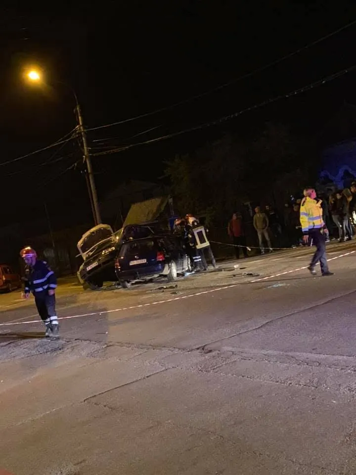 Șase victime intr-un accident petrecut la Curtea de Argeș 1