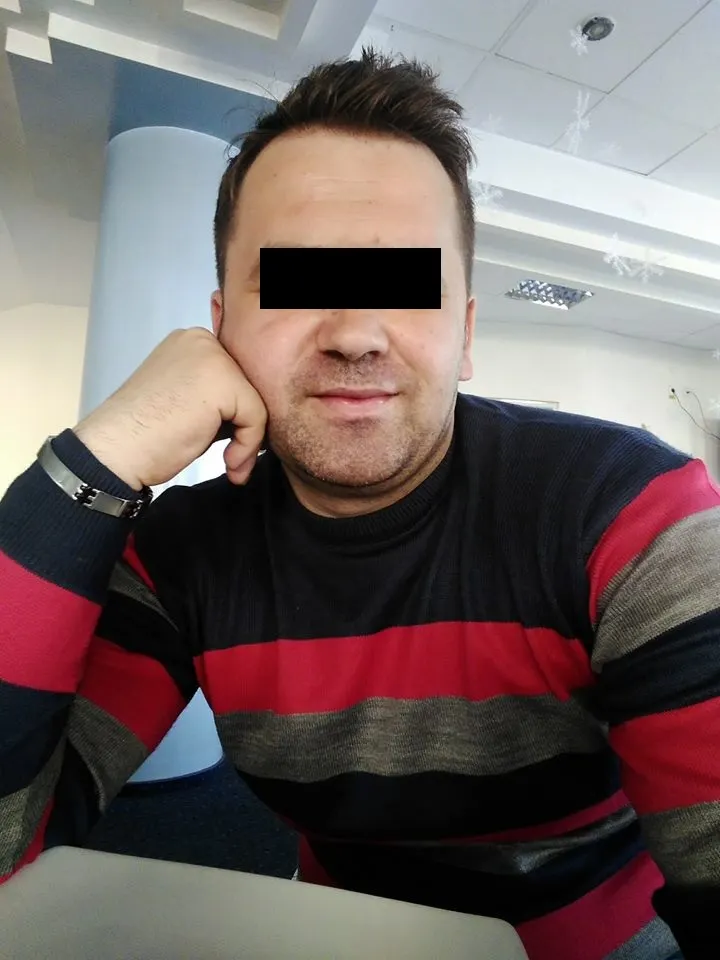 acuzat pornografie