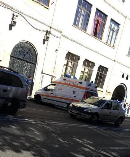 accident elevi