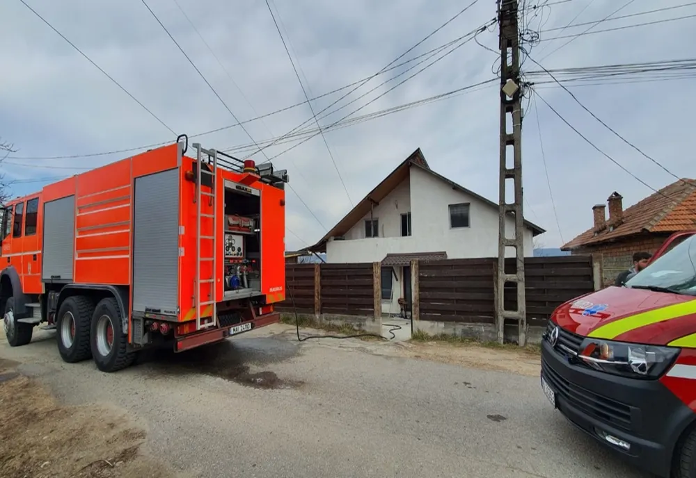 Bărbat rănit în timp ce i-a explodat butelia!