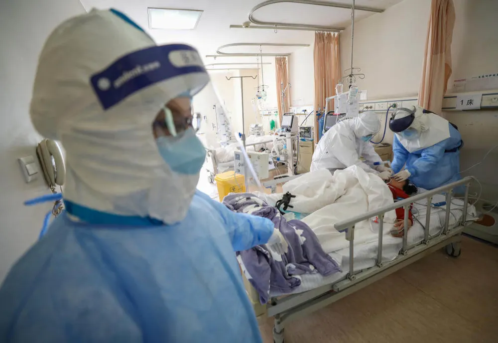 Creștere a numărului de infecții cu COVID-19, în Argeș