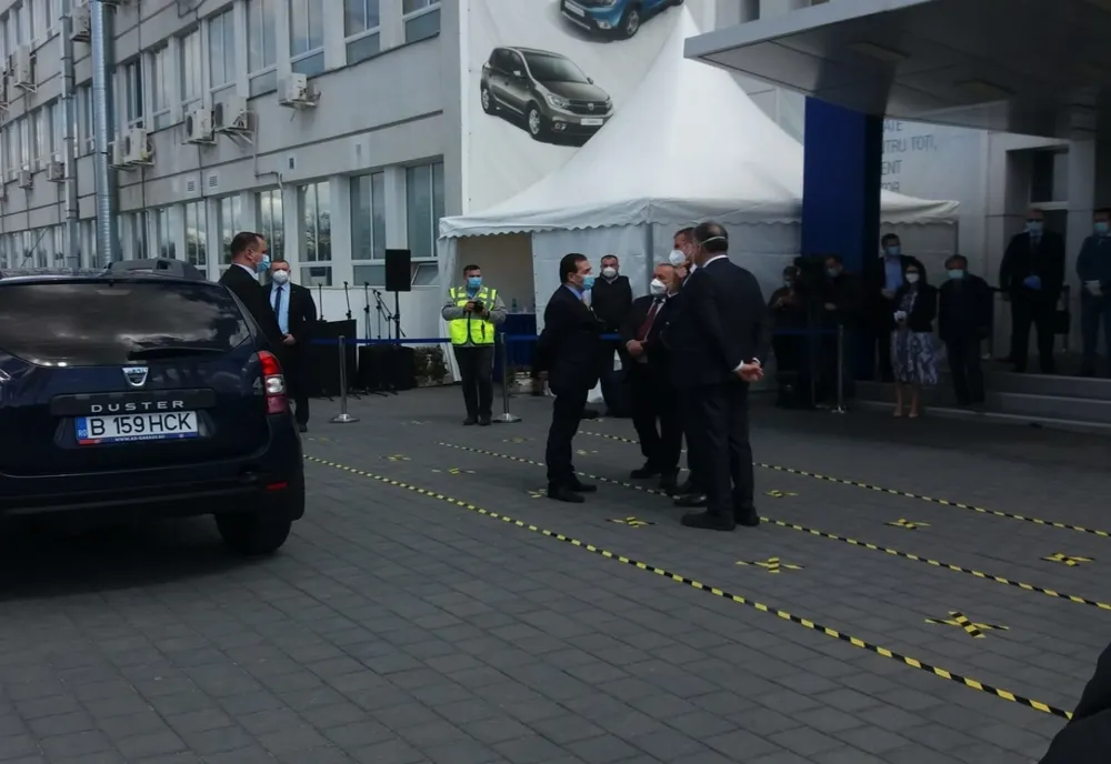 Video- Premierul Ludovic Orban a ajuns la Uzina Dacia
