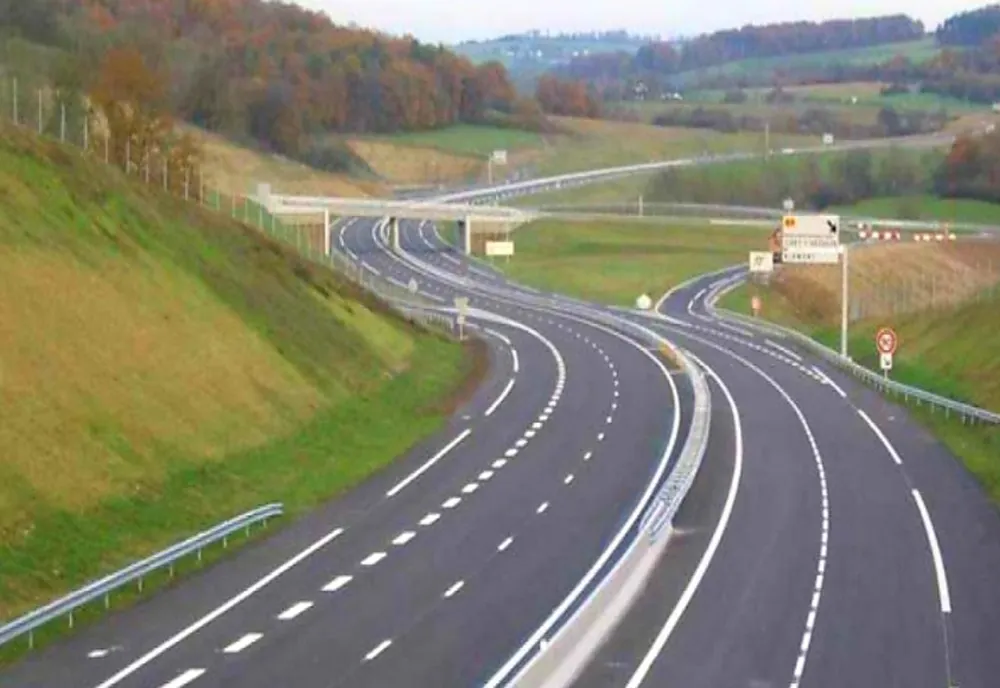 ”Proiectare și execuție Autostrada Sibiu-Pitești, Secțiunea 3: Cornetu-Tigveni”, licitație lansată
