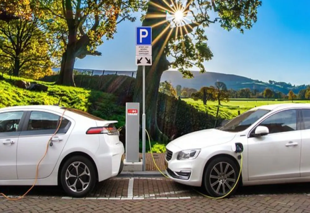 10 stații de reîncărcare pentru vehicule electrice în Argeș