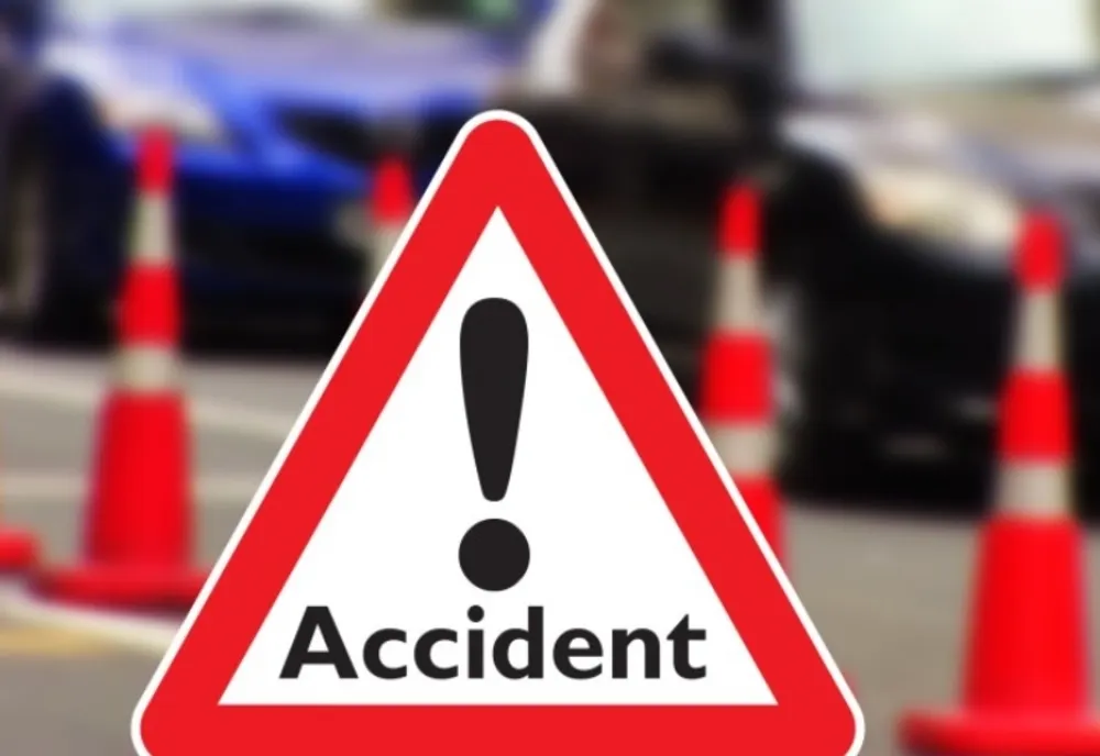 Argeş: Patru maşini implicate într-un accident, pe DN 73