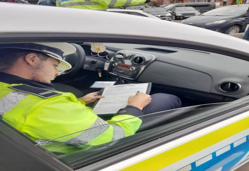 Femeie căutată de poliție