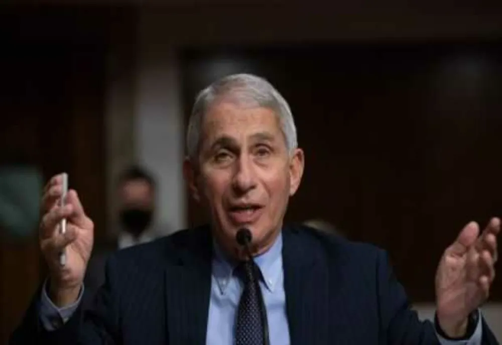 ANTHONY FAUCI, INFECTAT CU VIRUSUL WEST NILE