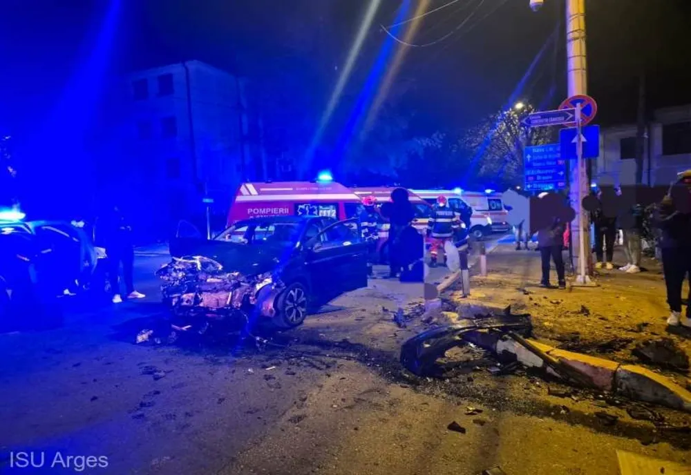 ŞAPTE PERSOANE IMPLICATE ÎNTR-UN ACCIDENT RUTIER PRODUS ÎN PITEŞTI