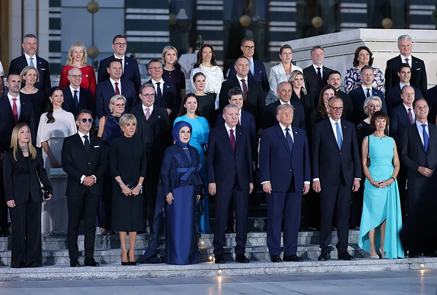 Liderii mondiali prezenți la summitul NTAO (Profimedia)