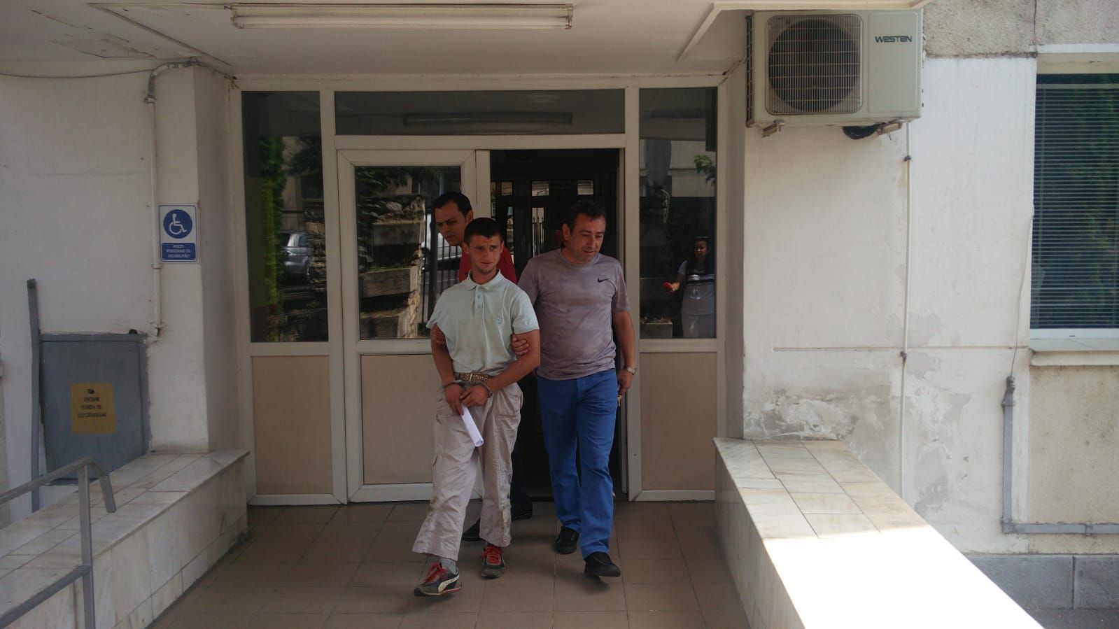 violator prins in flagrant