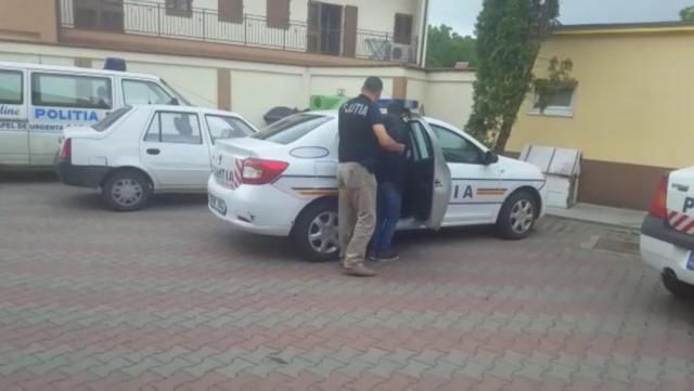 Talhar de profesie retinut dupa ce a comis un jaf