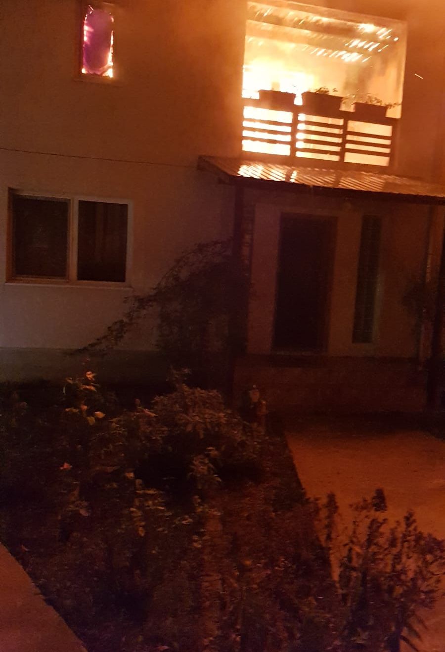 casa transformata in torta la Leordeni