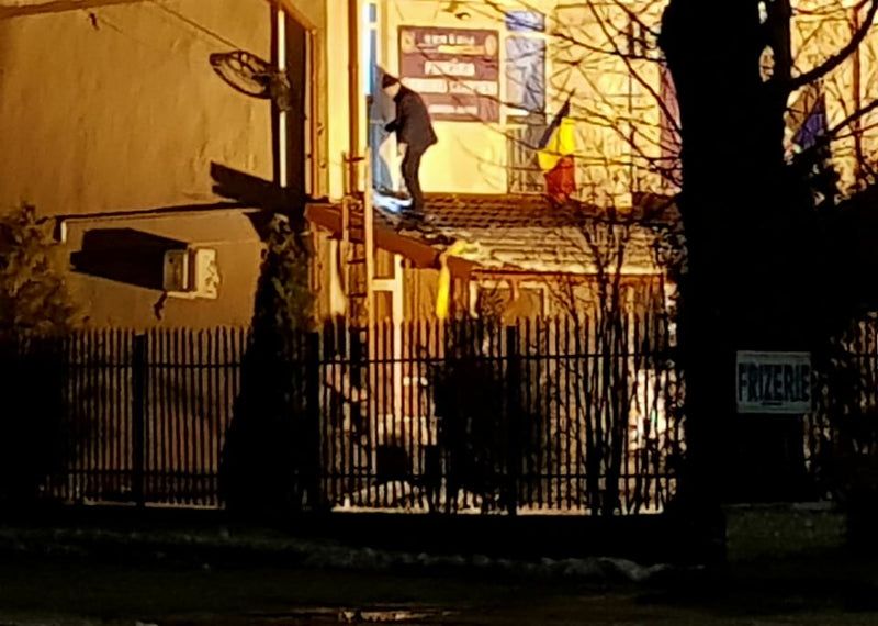 frati spargatori au vrut sa fure seiful din Primaria Leordeni
