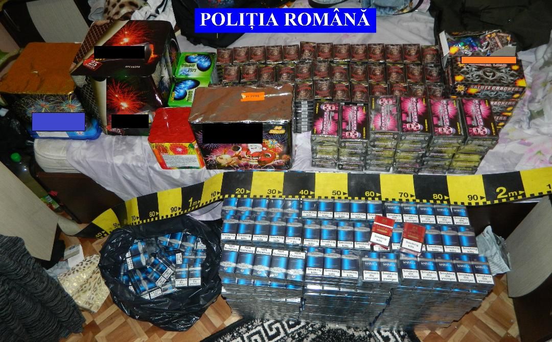 țigarete și petarde confiscate