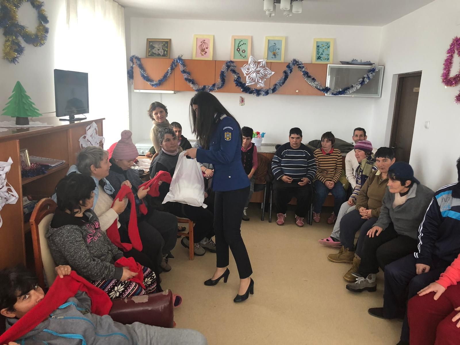 jandarmi_cadouri_Argeș