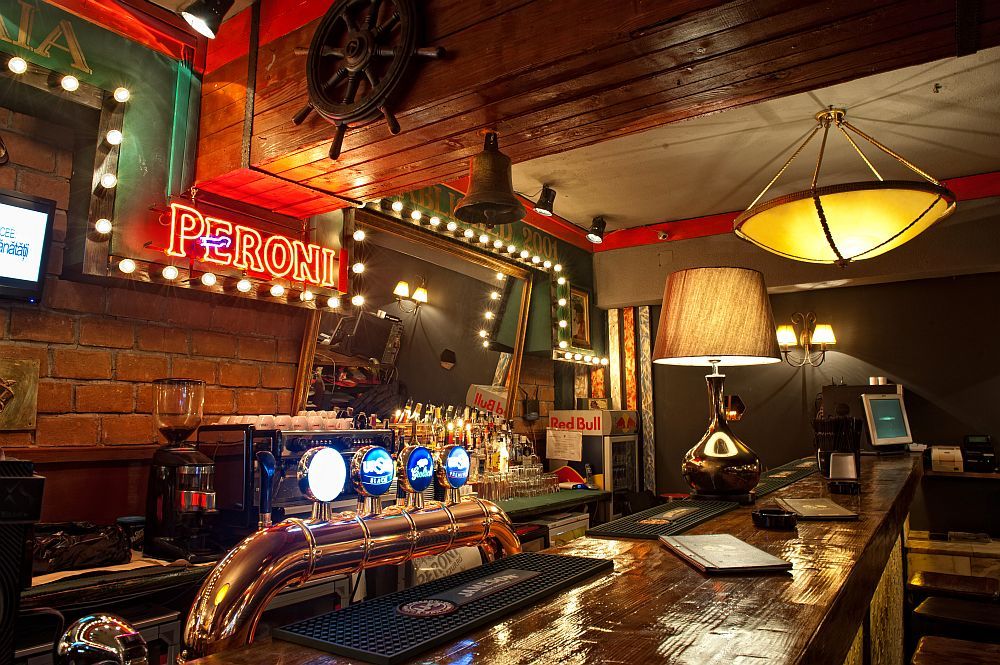 Val de amenzi in localuri din pub-uri in Pitesti