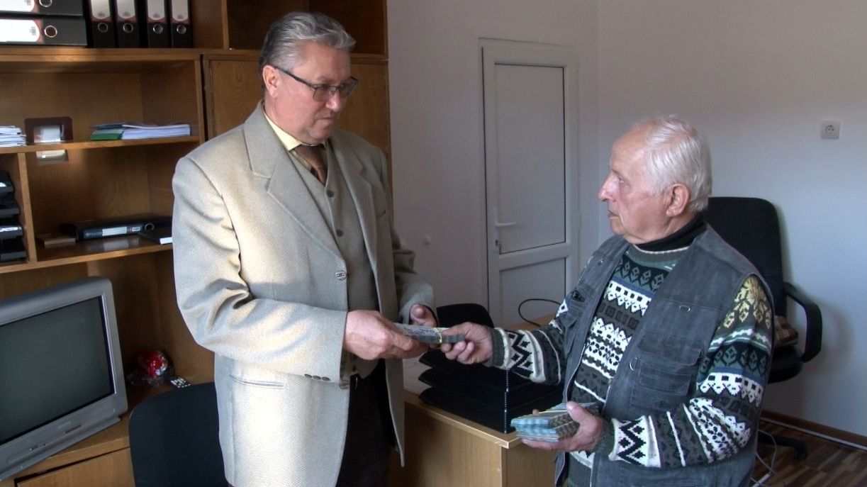 un pensionar a donat o suma importanta unui spital