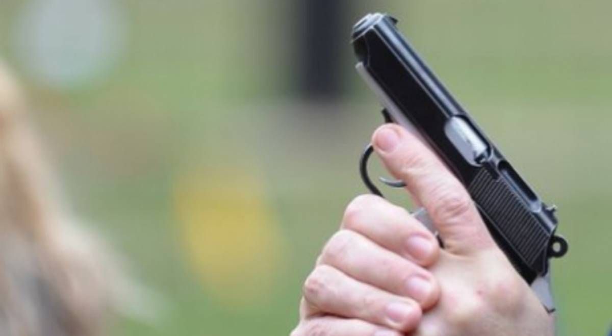 politistii-au-tras-un-foc-de-avertisment