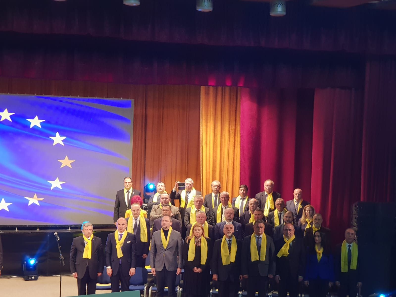 Rareș Bogdan la Pitești