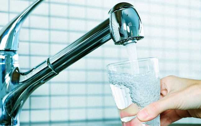 Se întrerupe apa potabilă la Piteşti