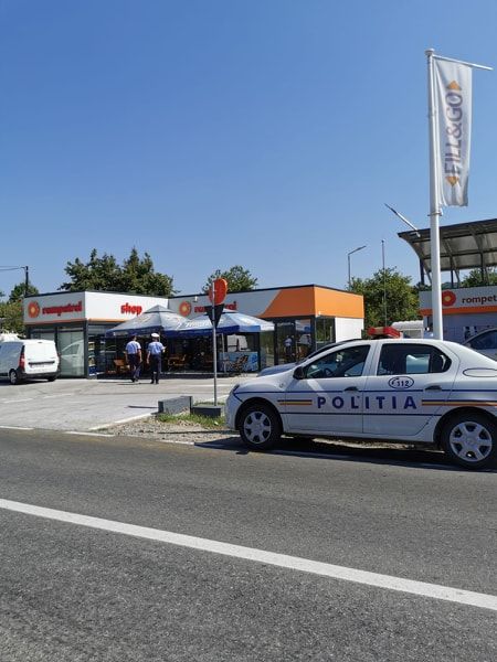 politistii au inapoiat portofelul cu acte si bani