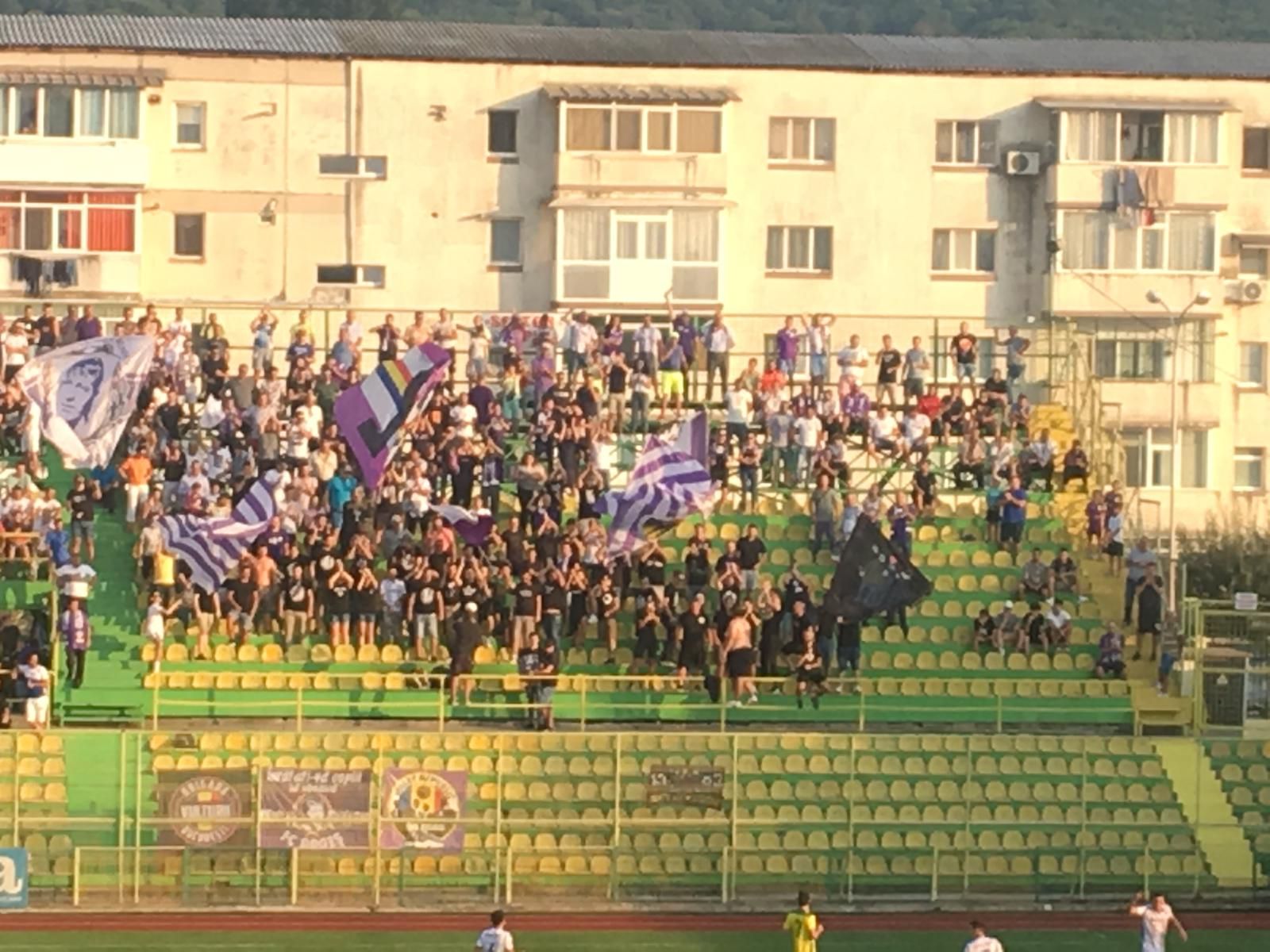 suporteri amendați la meciul CS Mioveni-ACS Campionii FC Arges